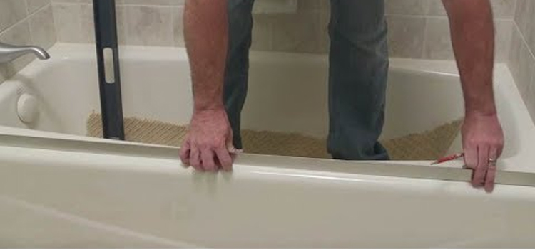 Sliding Shower Door Repair in San Lorenzo