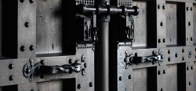 steel entry door repair in San Lorenzo
